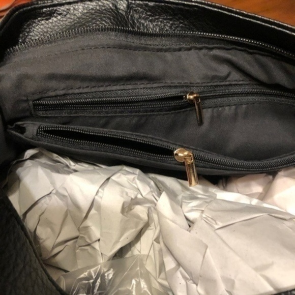 NWT NEW DIRECTIONS Vegan Leather Hobo/Compartment Shoulder Bag-Black - Picture 6 of 14